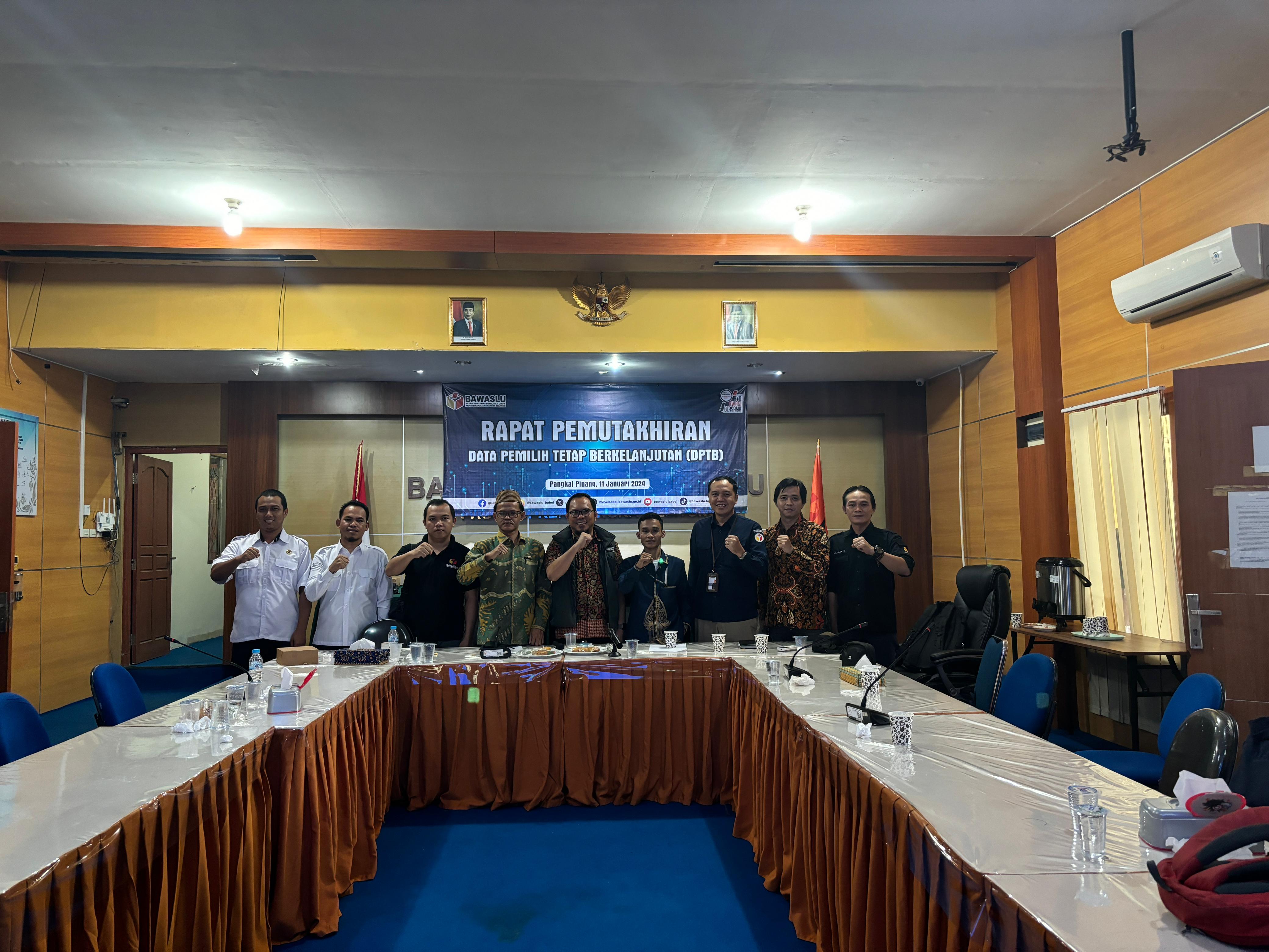 kegiatan Rapat Pemuktahiran Data Pemilih Tetap di Bawaslu Provinsi Kepulauan Bangka Belitung