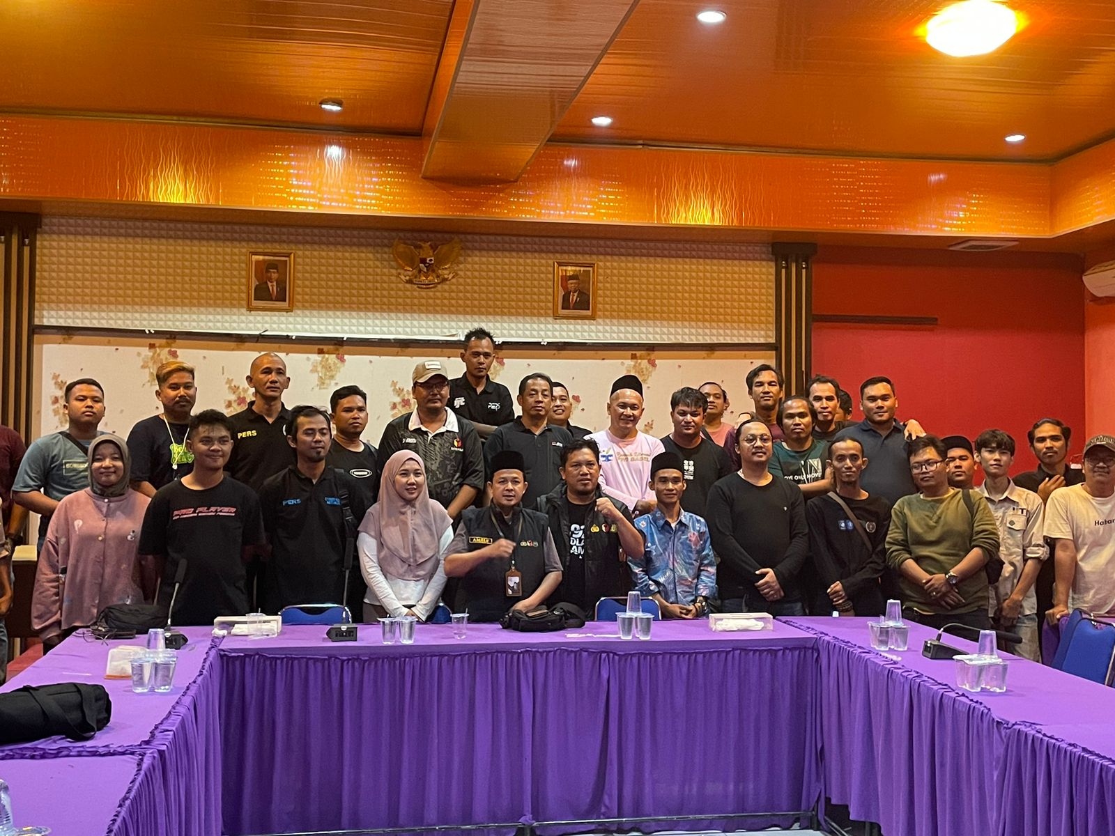 Temu Wicara dengan Wartawan