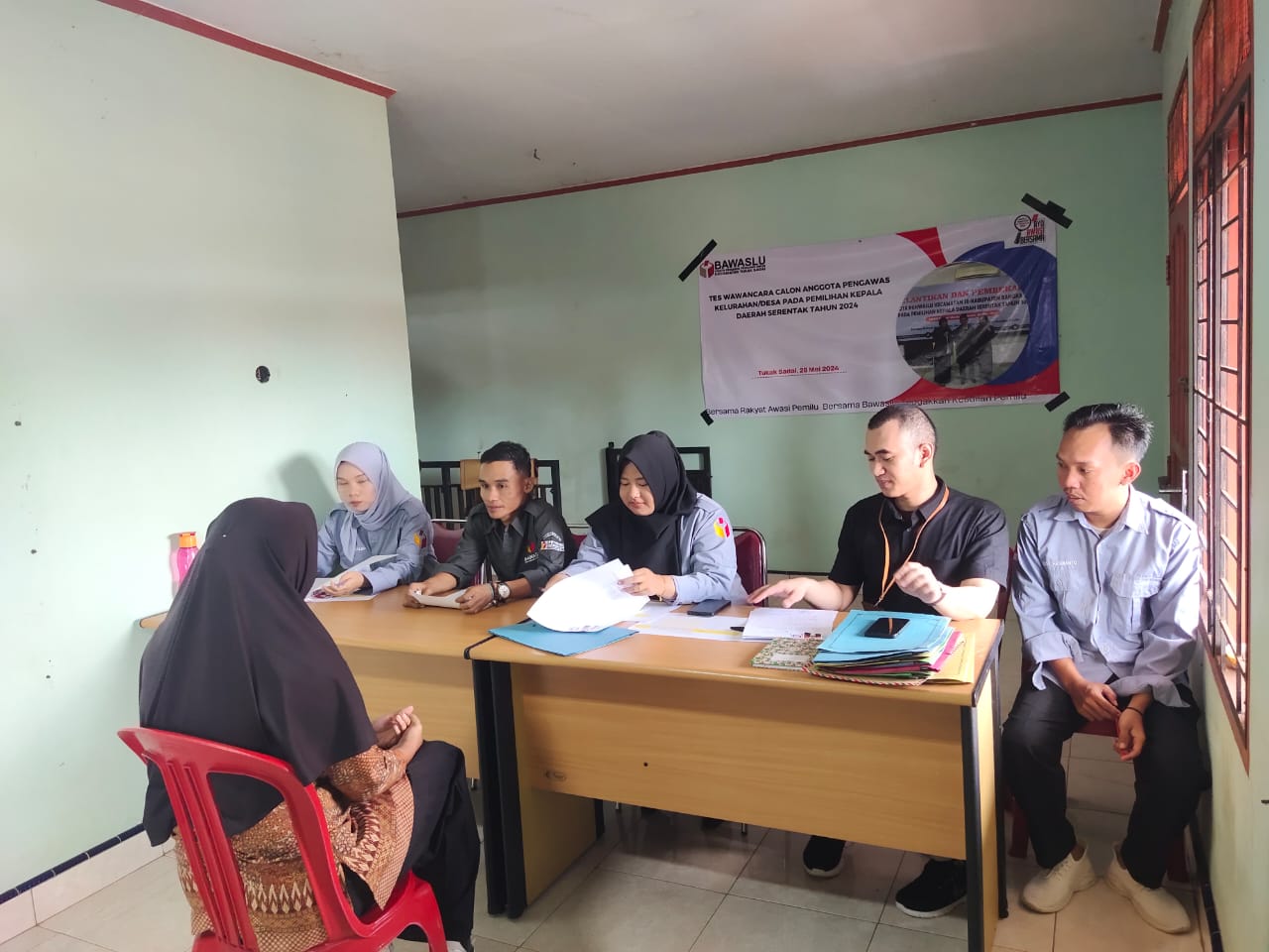 Bawaslu Bangka Selatan Lakukan Monitoring dan Evaluasi Seleksi Wawancara PKD di Panwaslu Kecamatan