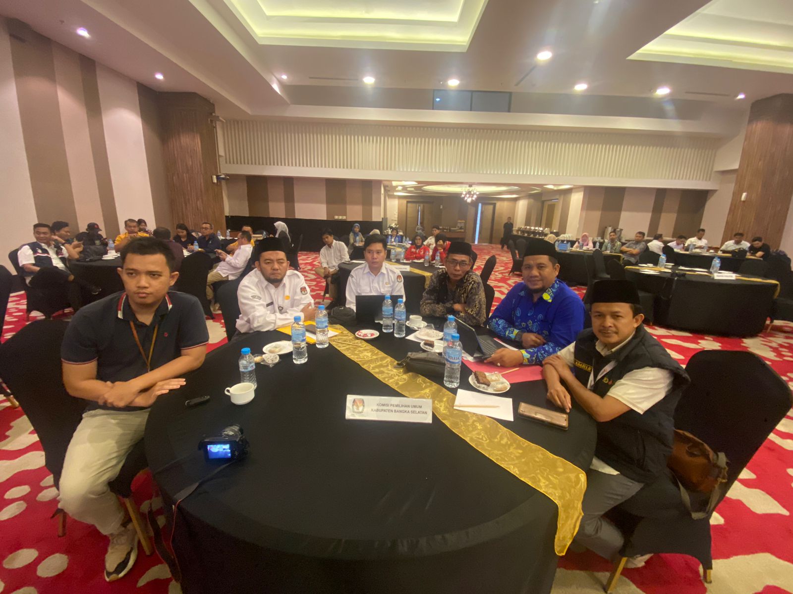 Bawaslu Bangka Selatan Hadiri Rapat Pleno DPS untuk Pemilihan Serentak Tahun 2024 di Provinsi Kep.Bangka Belitung