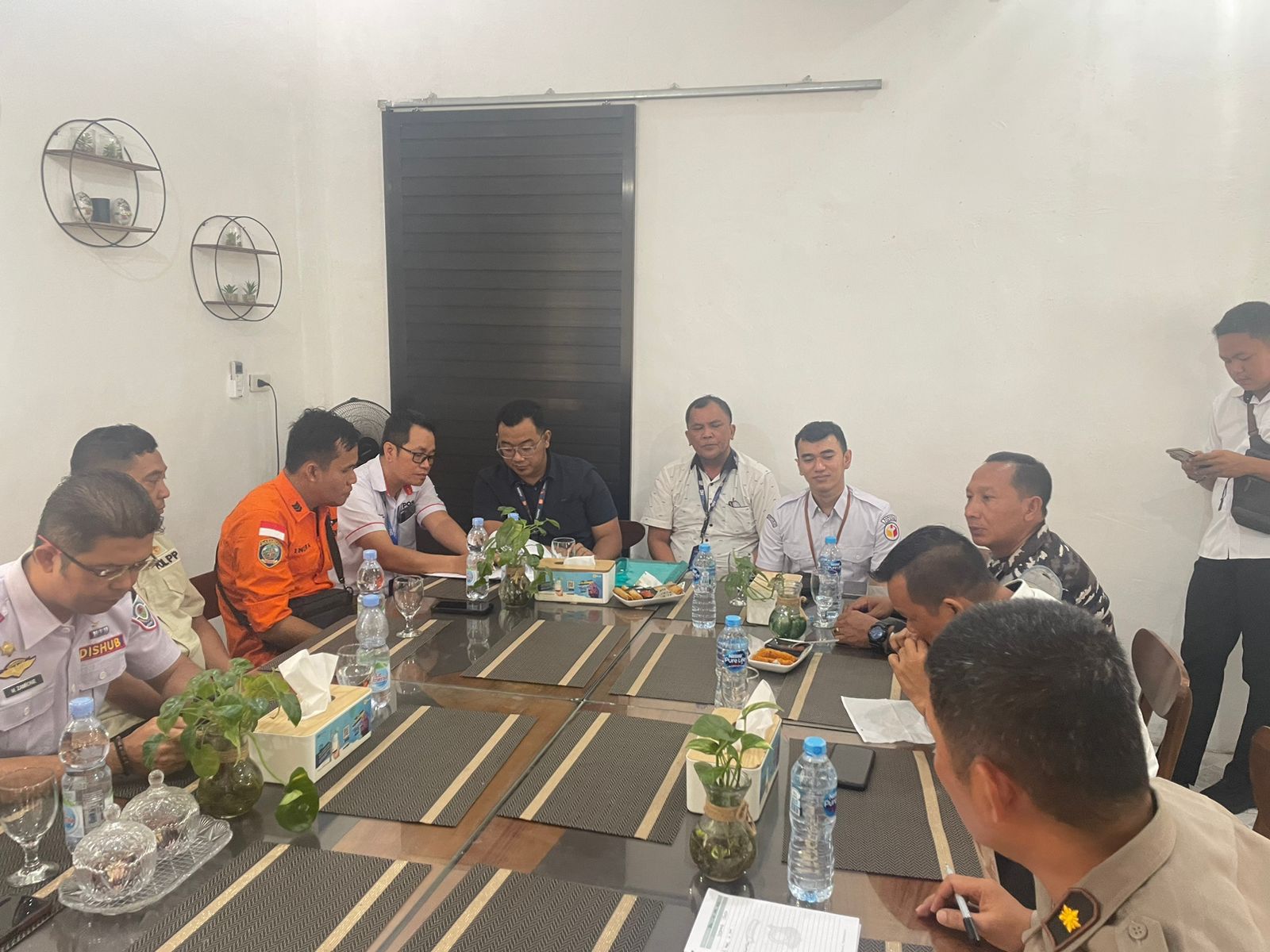 Bawaslu Bangka Selatan Gelar Rapat Koordinasi dengan Stakeholder Bahas Distribusi Logistik Pilkada Serentak 2024