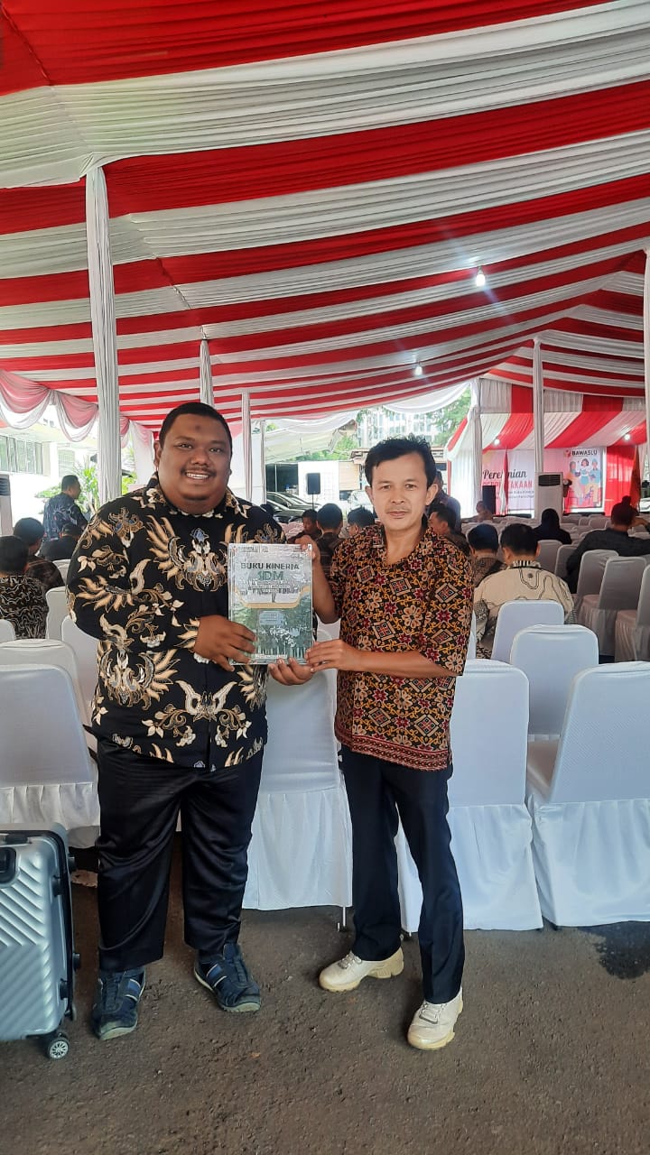 Buku Kinerja SDM 2024 Diserahkan, Bawaslu Bangka Selatan Perkuat Transparansi ke Bawaslu RI