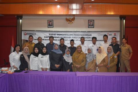 Foto Bersama Rapat DPB