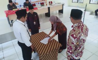 53 Panwaslu Kelurahan Desa di Basel Resmi Dilantik, Siap Awasi Pilkada 2024