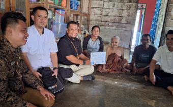 Tim Bawaslu Kabupaten Bangka Selatan melakukan pengawasan langsung terhadap pelaksanaan coklit terbatas oleh KPU, Kamis (25/09/2025)